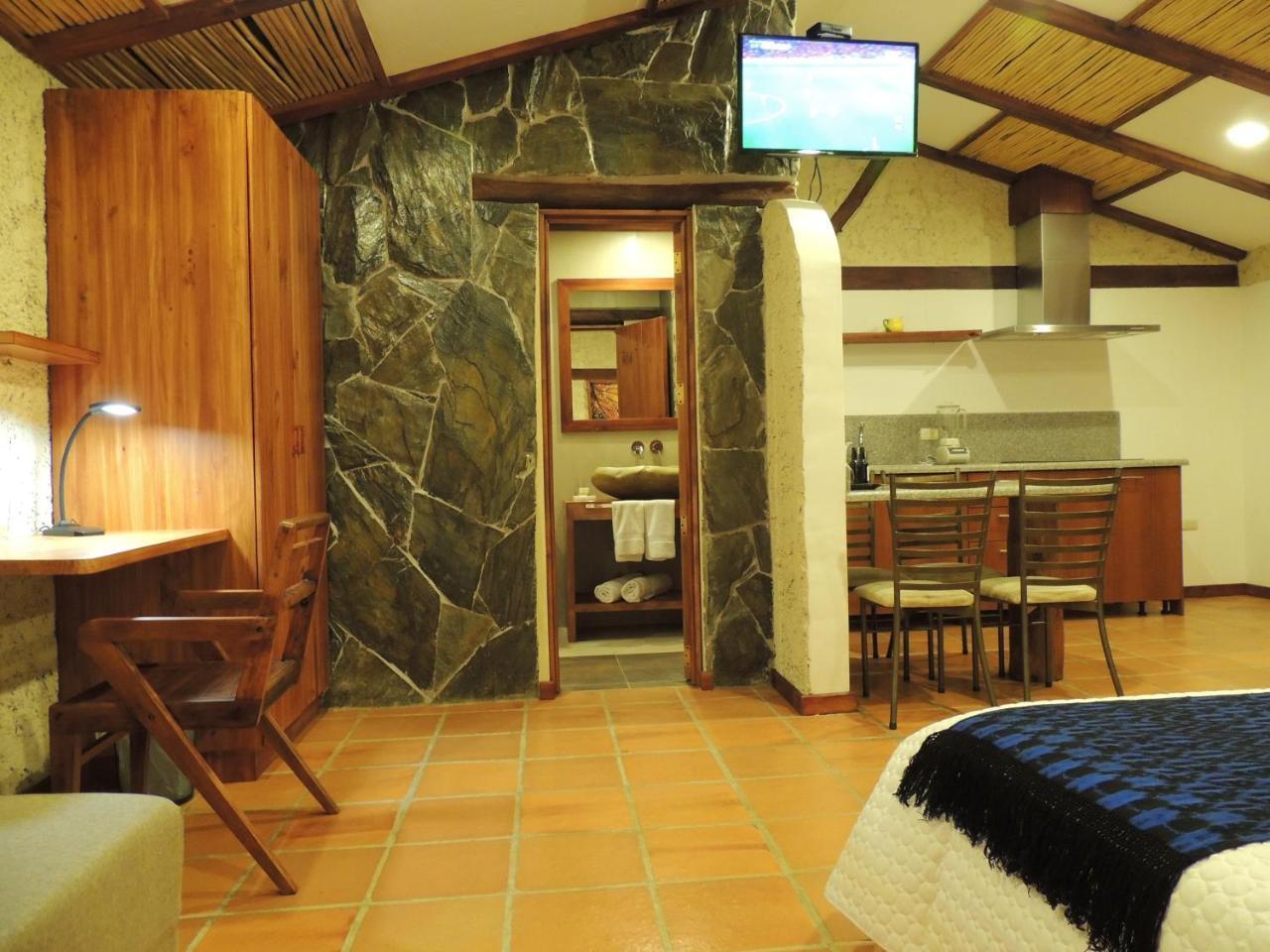 Killary Lodge & Glamping Cachanlo de Sidcay 外观 照片