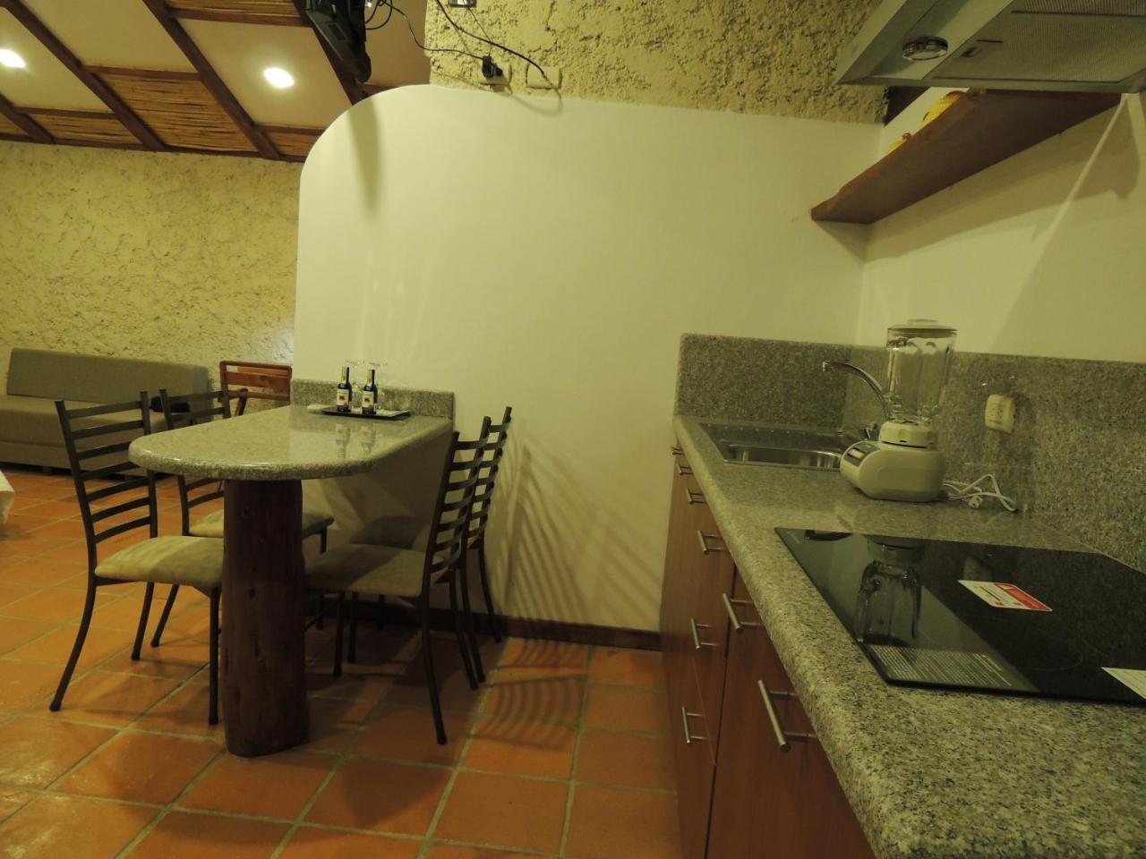 Killary Lodge & Glamping Cachanlo de Sidcay 外观 照片